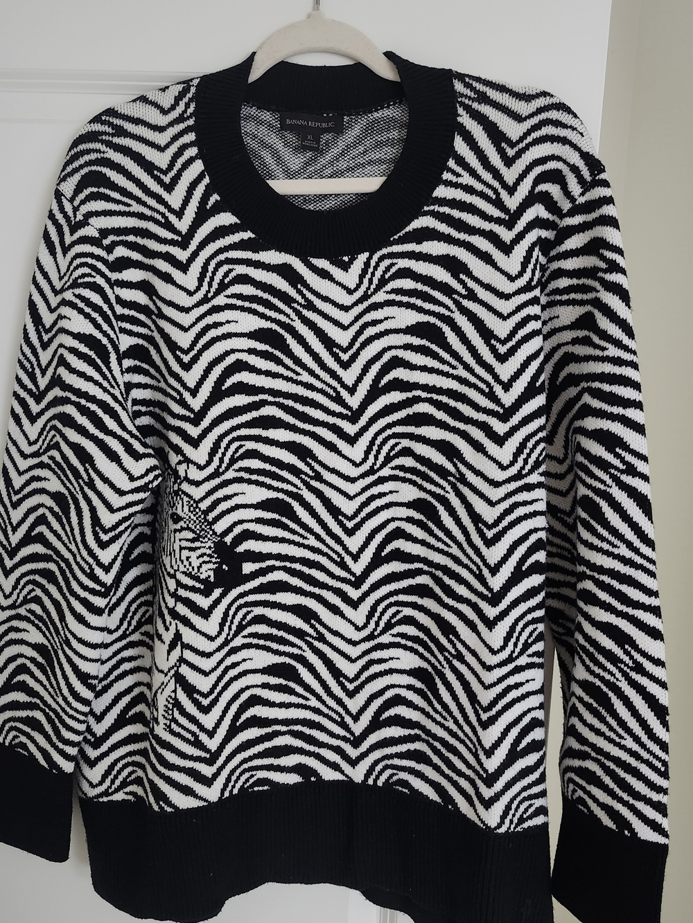 Banana Republic Black & White Zebra-Print Crewneck Sweater